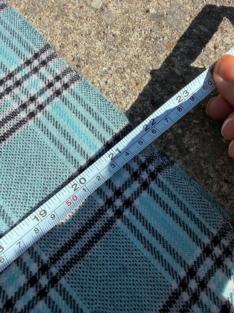 Vintage cashmere silk scarf showing width