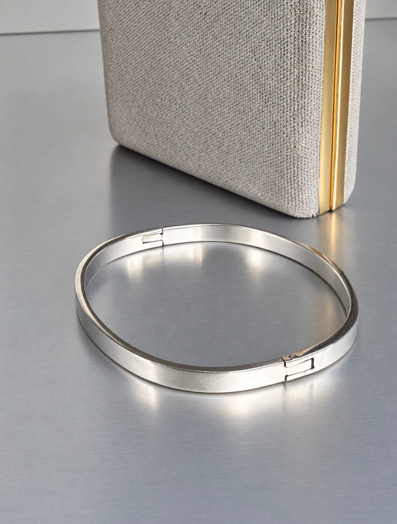 Vintage Mexican 925 sterling silver hinged bangle bracelet