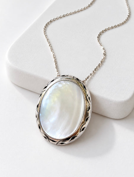 Vintage Mexican sterling silver oval mother of pearl pendant necklace with silver chain