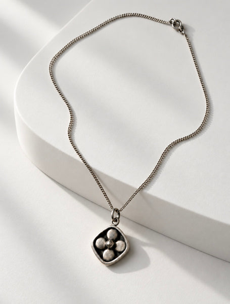 Vintage Kultaseppä Salovaara Finnish modernist silver-tone pendant necklace