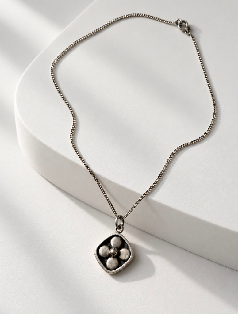 Vintage Kultaseppä Salovaara Finnish modernist silver-tone pendant necklace