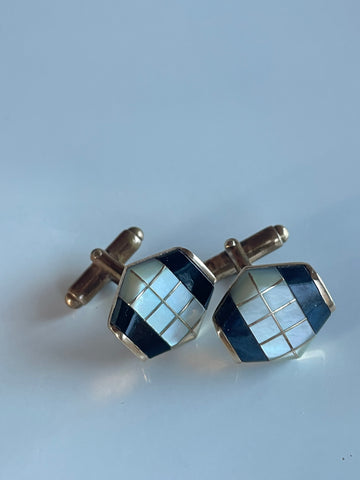 Cufflinks