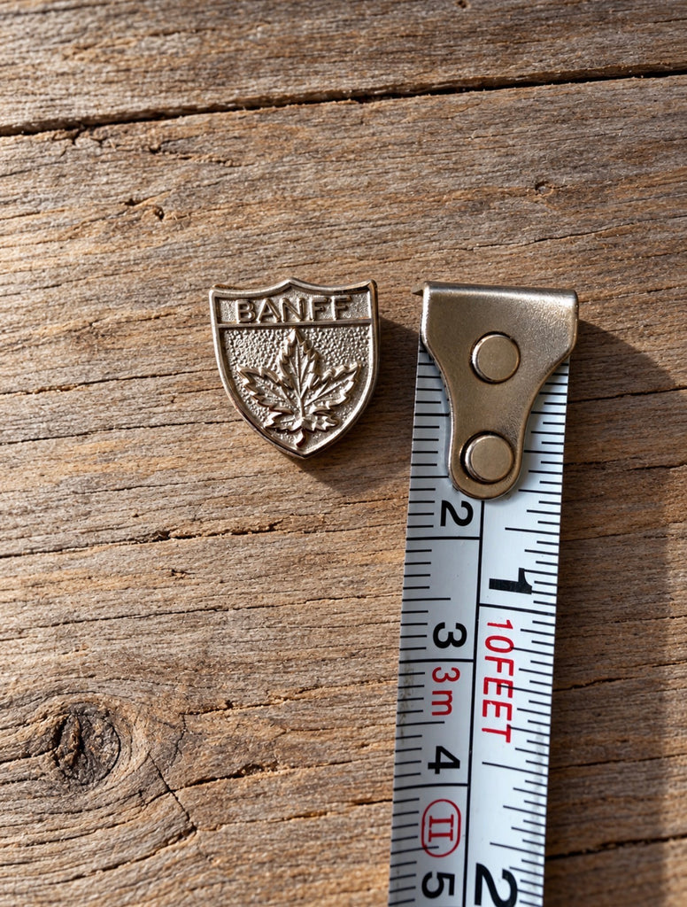 Vintage Banff sterling silver shield brooch measuring 0.5 inches long